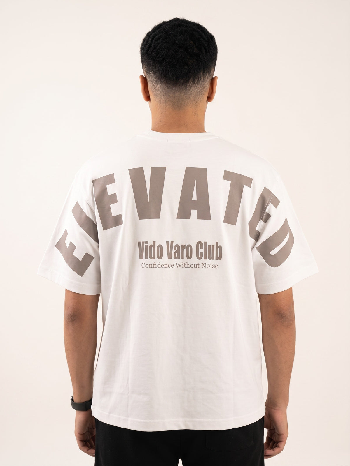 ELEVATED Oversized white T-Shirt