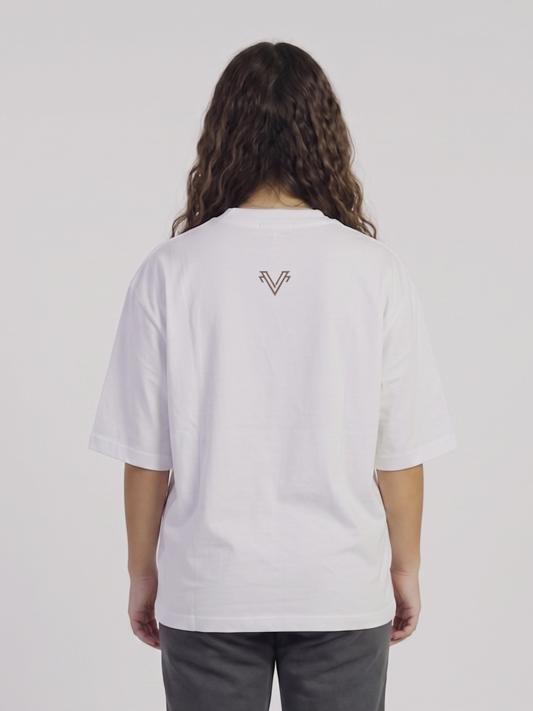 I can't oversized white T-shirt